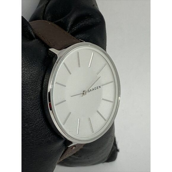 Skagen SKW2687 Women\'s Brown Leather Silver Analog Dial Quartz Wrist Watch LJ146